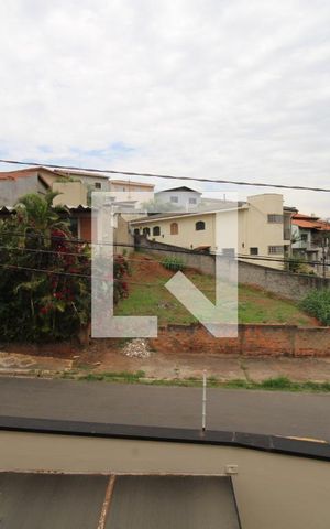 Casa à venda com 411m², 4 quartos e 5 vagasQuarto 4 (suíte master) - Vista 2