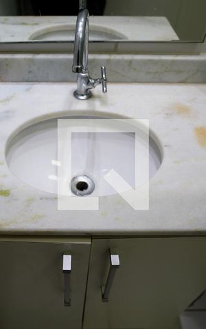 Apartamento para alugar com 60m², 2 quartos e 1 vagaBanheiro