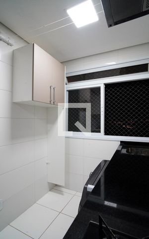 Apartamento para alugar com 60m², 2 quartos e 1 vagaÁrea de Serviço