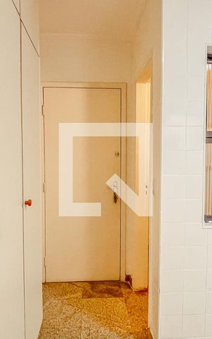 Apartamento para alugar com 200m², 4 quartos e 4 vagas Apartamento para alugar com 200m², 4 quartos e 4 vagasÁrea de Serviço