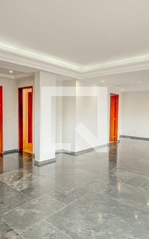 Apartamento para alugar com 200m², 4 quartos e 4 vagas Apartamento para alugar com 200m², 4 quartos e 4 vagasSala