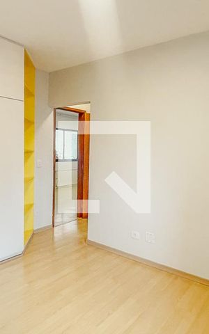 Apartamento para alugar com 200m², 4 quartos e 4 vagas Apartamento para alugar com 200m², 4 quartos e 4 vagasSuíte 2