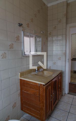 Apartamento para alugar com 57m², 1 quarto e sem vaga Apartamento para alugar com 57m², 1 quarto e sem vagaBanheiro