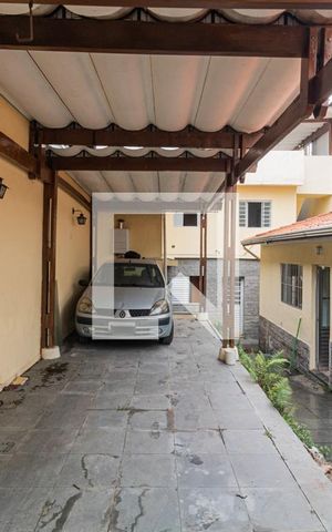 Casa à venda com 40m², 1 quarto e sem vaga Casa à venda com 40m², 1 quarto e sem vagaGaragem