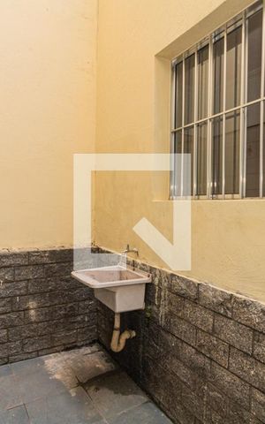 Casa à venda com 40m², 1 quarto e sem vaga Casa à venda com 40m², 1 quarto e sem vagaÁrea de Serviço