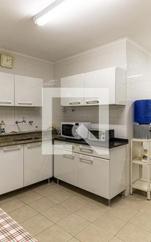 Apartamento à venda com 110m², 3 quartos e 1 vaga Apartamento à venda com 110m², 3 quartos e 1 vagaCozinha - Armários