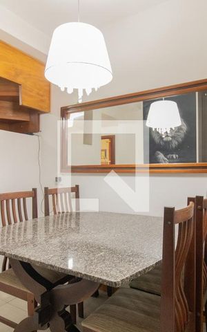 Casa de condomínio à venda com 110m², 3 quartos e 1 vaga Casa de condomínio à venda com 110m², 3 quartos e 1 vagaCozinha