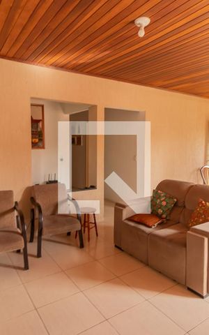 Casa à venda com 140m², 3 quartos e 2 vagasSala 