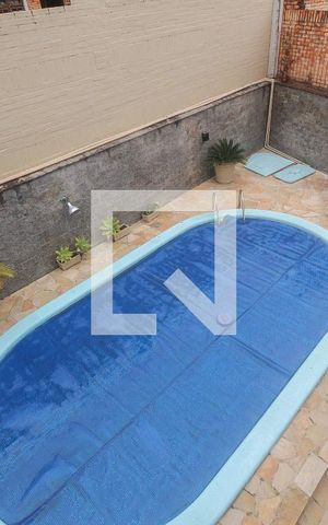 Casa à venda com 294m², 4 quartos e 2 vagas Casa à venda com 294m², 4 quartos e 2 vagasVaranda quarto 2