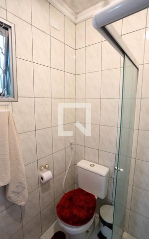 Casa à venda com 120m², 3 quartos e 2 vagasBanheiro da Suíte 