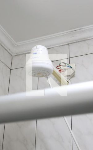 Casa à venda com 120m², 3 quartos e 2 vagasBanheiro 