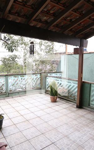 Casa à venda com 120m², 3 quartos e 2 vagasVaranda
