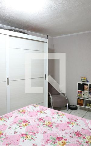 Casa à venda com 120m², 3 quartos e 2 vagasSuíte 