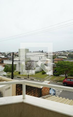 Casa de condomínio para alugar com 300m², 3 quartos e 4 vagasVista da Suíte 1