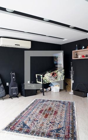 Casa de condomínio para alugar com 300m², 3 quartos e 4 vagasÁrea Externa