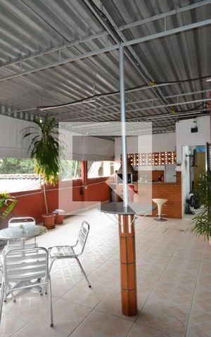 Apartamento à venda com 200m², 3 quartos e 1 vagaVaranda Goumert