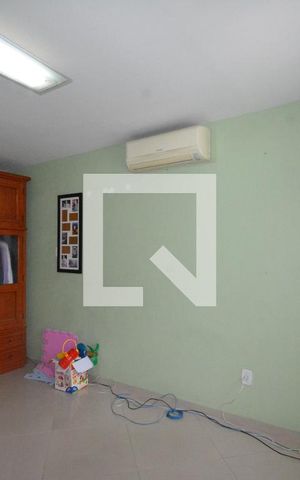 Apartamento à venda com 200m², 3 quartos e 1 vagaQuarto 2