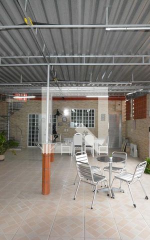 Apartamento à venda com 200m², 3 quartos e 1 vagaVaranda Goumert
