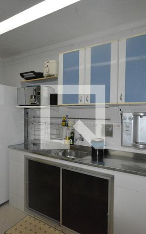 Apartamento à venda com 200m², 3 quartos e 1 vagaCozinha