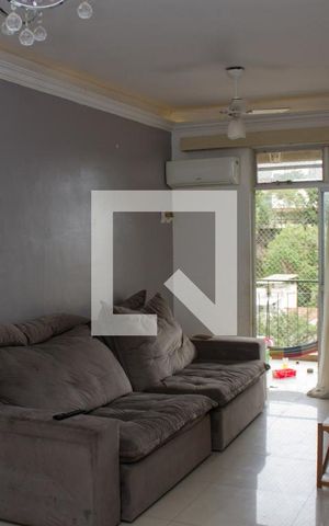 Apartamento à venda com 90m², 2 quartos e 1 vagaSala