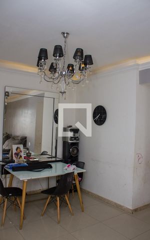 Apartamento à venda com 90m², 2 quartos e 1 vagaSala