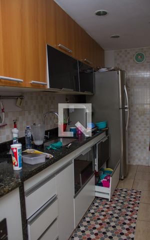 Apartamento à venda com 90m², 2 quartos e 1 vagaCozinha