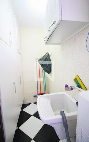 Apartamento à venda com 60m², 2 quartos e 2 vagasarea de serviçol