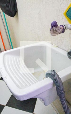 Apartamento à venda com 60m², 2 quartos e 2 vagasarea de serviçol