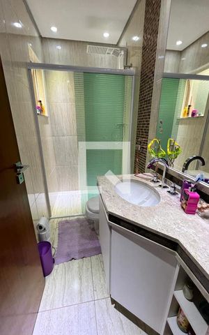 Casa à venda com 220m², 3 quartos e 3 vagas