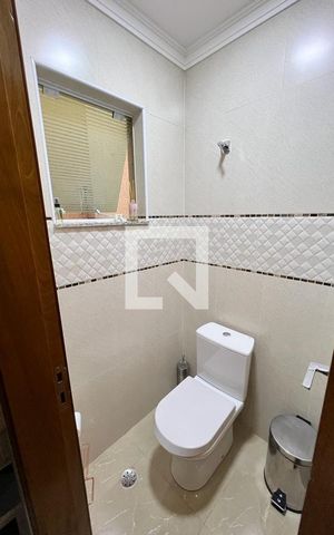 Casa à venda com 220m², 3 quartos e 3 vagas