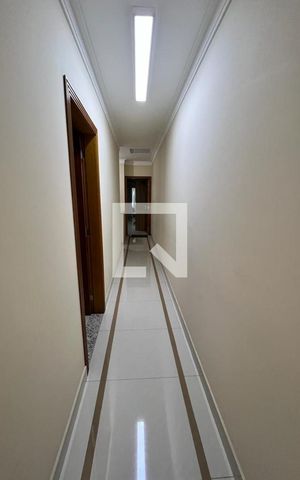 Casa à venda com 220m², 3 quartos e 3 vagas