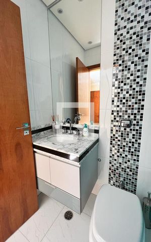 Casa à venda com 220m², 3 quartos e 3 vagas
