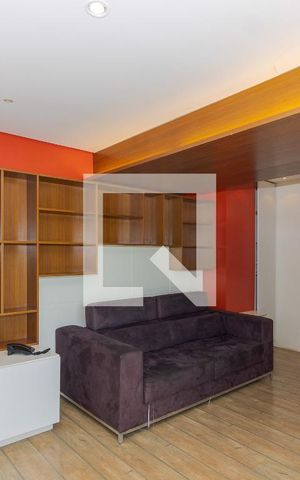 Apartamento à venda com 90m², 2 quartos e 1 vaga Apartamento à venda com 90m², 2 quartos e 1 vagaSala
