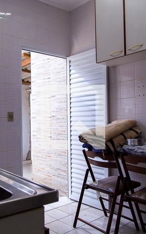Casa para alugar com 200m², 3 quartos e 2 vagasCozinha