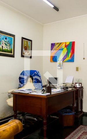 Casa para alugar com 200m², 3 quartos e 2 vagasSala