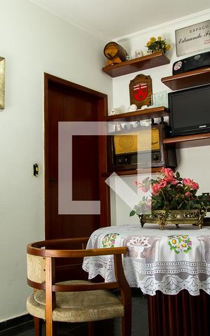 Casa para alugar com 200m², 3 quartos e 2 vagasSala de Edícula