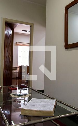 Casa para alugar com 200m², 3 quartos e 2 vagasHall dos Quartos