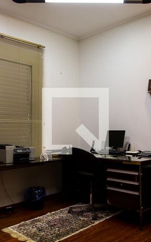 Casa para alugar com 200m², 3 quartos e 2 vagasQuarto 1