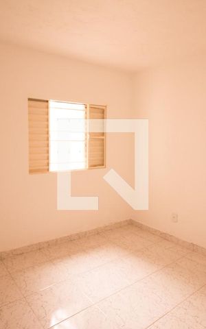 Casa para alugar com 80m², 1 quarto e sem vaga Casa para alugar com 80m², 1 quarto e sem vagaQuarto