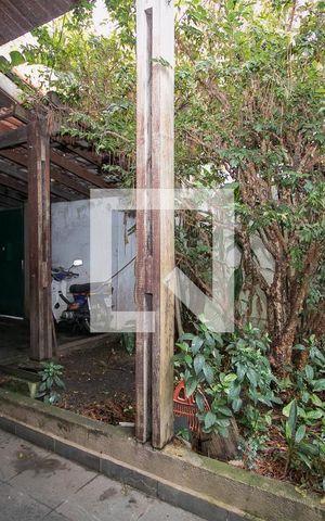 Casa à venda com 200m², 3 quartos e 4 vagasJardim 