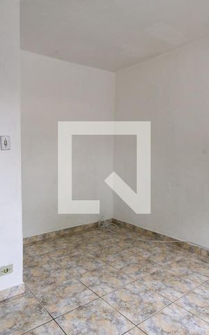 Casa à venda com 150m², 3 quartos e 3 vagas Casa à venda com 150m², 3 quartos e 3 vagasQuarto 1