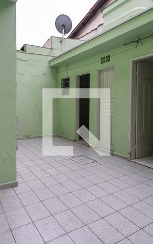 Casa à venda com 150m², 3 quartos e 3 vagas Casa à venda com 150m², 3 quartos e 3 vagasQuintal