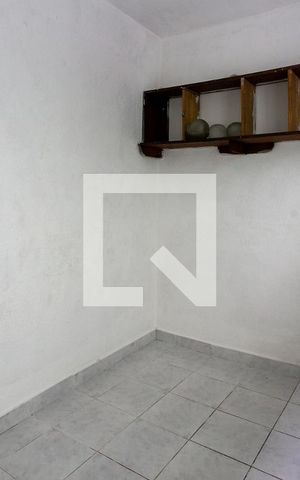 Casa à venda com 150m², 3 quartos e 3 vagas Casa à venda com 150m², 3 quartos e 3 vagasQuarto de Serviço