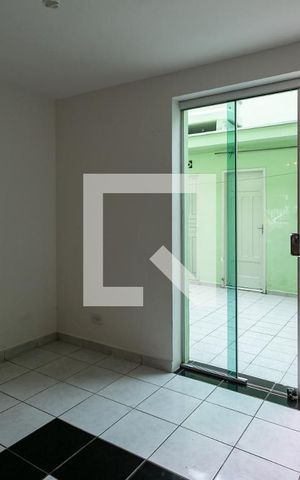 Casa à venda com 150m², 3 quartos e 3 vagas Casa à venda com 150m², 3 quartos e 3 vagasSala de Jantar