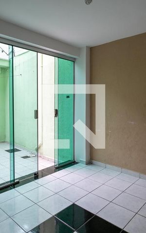 Casa à venda com 150m², 3 quartos e 3 vagas Casa à venda com 150m², 3 quartos e 3 vagasSala de Jantar