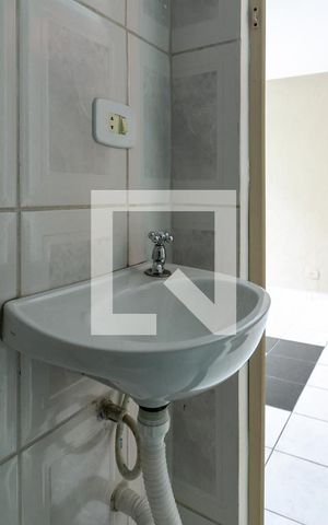 Casa à venda com 150m², 3 quartos e 3 vagas Casa à venda com 150m², 3 quartos e 3 vagasLavabo