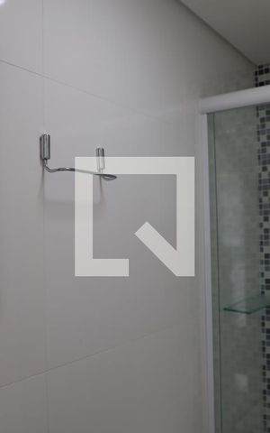 Apartamento para alugar com 65m², 2 quartos e 2 vagasBanheiro 2