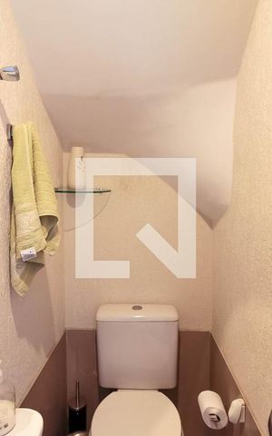 Casa à venda com 110m², 3 quartos e 2 vagas Casa à venda com 110m², 3 quartos e 2 vagasLavabo