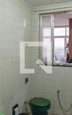 Apartamento para alugar com 160m², 3 quartos e 1 vaga Apartamento para alugar com 160m², 3 quartos e 1 vagaBanheiro da Suíte