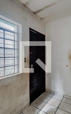 Casa à venda com 180m², 4 quartos e 2 vagasSala (Casa 3)